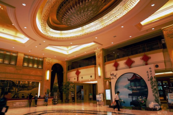 来重庆,体验正宗樟子松桑拿板,养生又舒适! 来重庆,体验正宗樟子松桑拿板,养生又舒适!