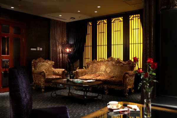 走进老重庆，体验一场传统手艺按摩之旅！